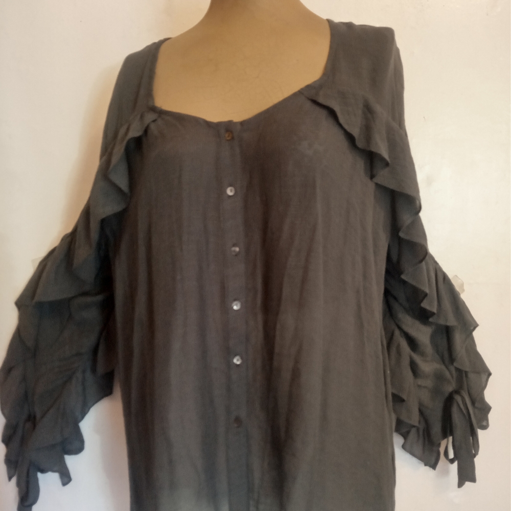 Elegant Gray Ruffled Women's Blouse